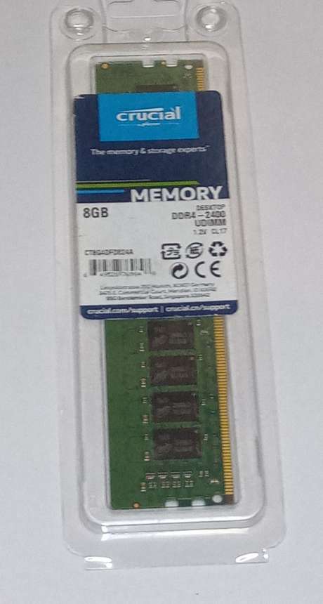 Micron Crucial DDR-2400 UDIMM RAM New Crucial UDIMM RAM 8 Gigabit DDR4-2400 Memory by Micron Technologies